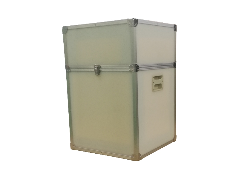 医薬品の保冷輸送用ボックスの採用事例