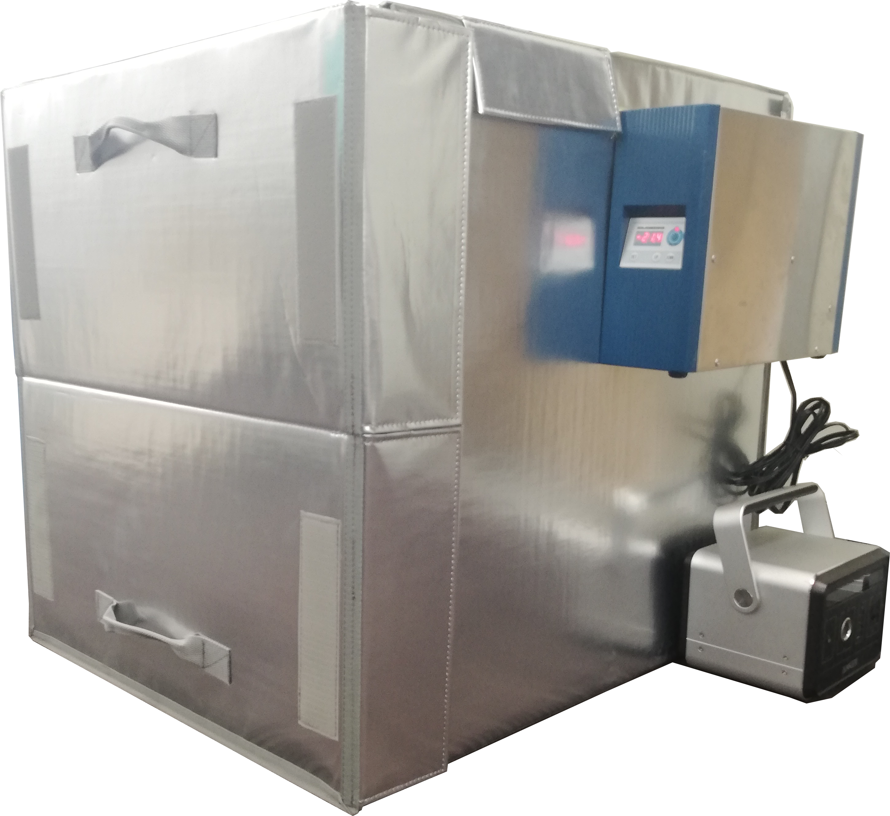 「常温車で冷凍食材を輸送する」冷却ユニット付き保冷箱の製作事例